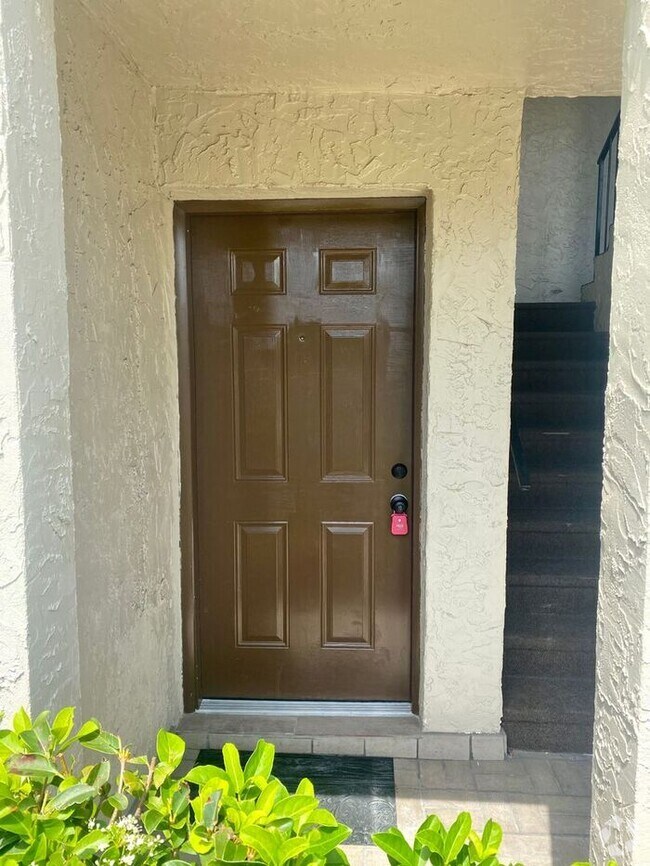 Building Photo - Beautiful Apartment 2/2 in ALTAMONTE SPRIN...