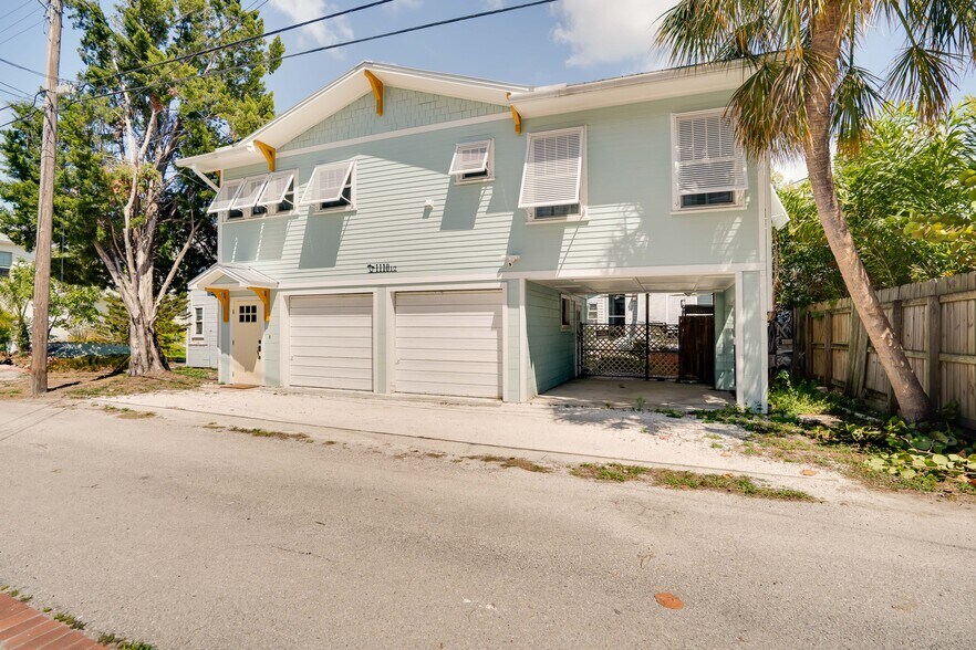 Building Photo - 1110 13th St N