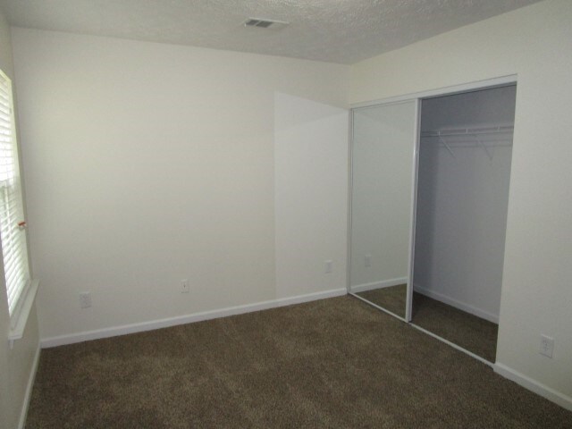 Building Photo - 134 Holly Mill Village Dr