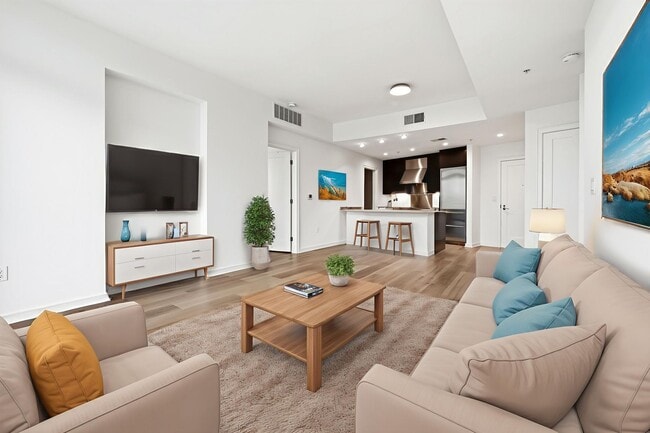 Building Photo - 10 Terminus Luxury 2 Bedroom Condo in Heart of Buckhead