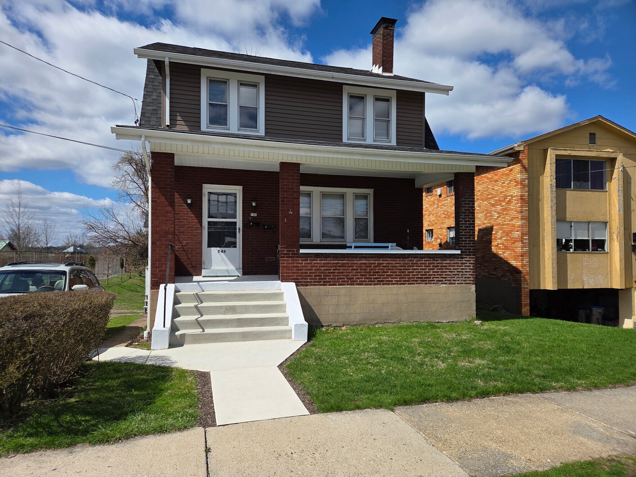 Building Photo - 746 2nd St