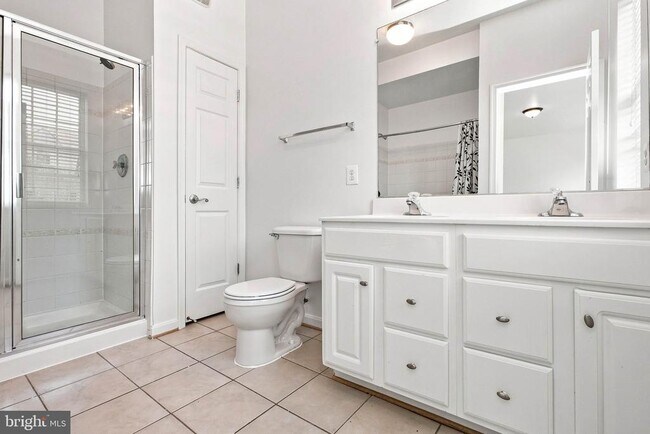 Building Photo - 1824 Cedar Cove Way
