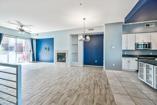 Building Photo - 6745 N 93RD Ave