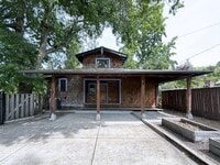 Building Photo - 1812 Charnelton St