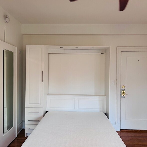 Building Photo - 1101 L St NW