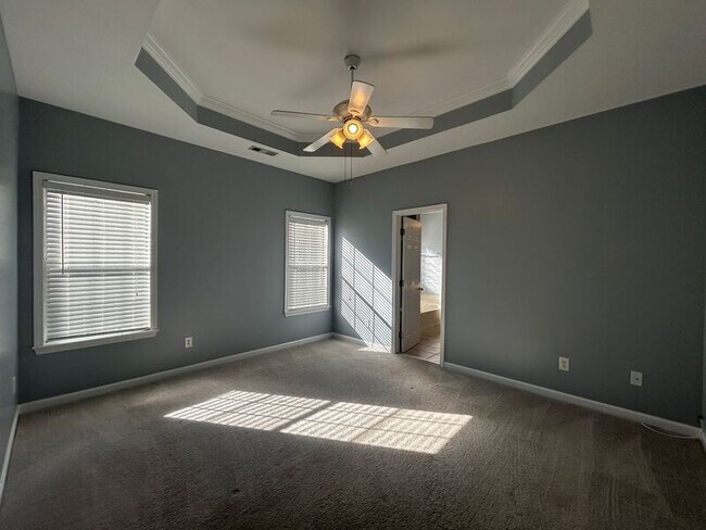 Building Photo - 313 Old Cahaba Trail