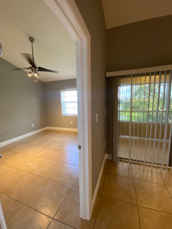 Building Photo - 2803 N Oakland Forest Dr