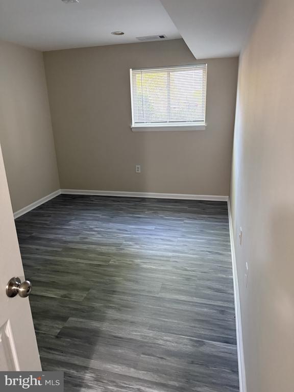 Building Photo - 18724 Walkers Choice Rd