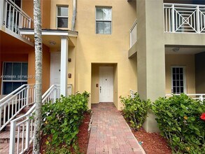 Building Photo - 259 Olssen Ave