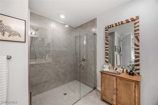 Building Photo - 14610 Edgewater Cir