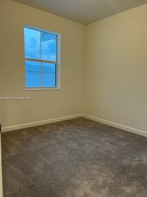 Building Photo - 1041 SE 27th Terrace