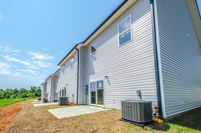 Building Photo - 171 Marbella Cir