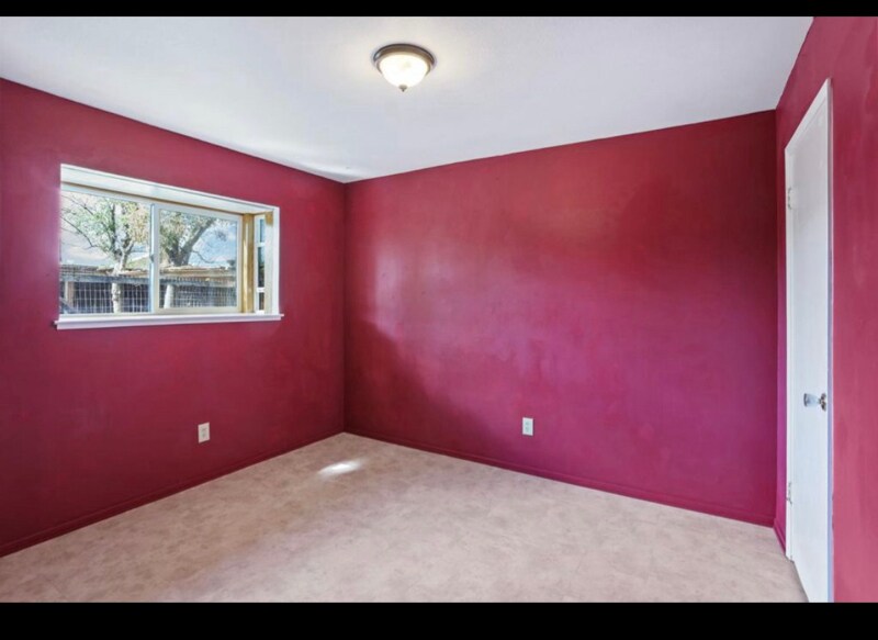 Building Photo - 2025 Ellison Dr