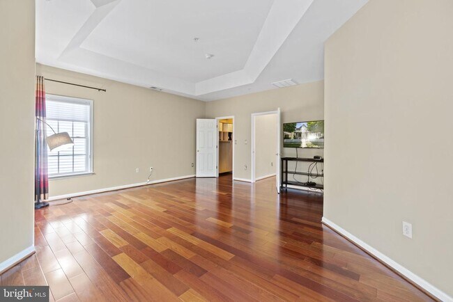 Building Photo - 1106 Pleasant Cir