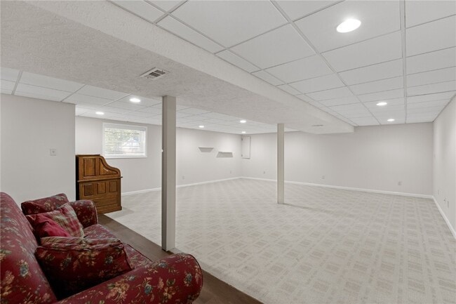 Building Photo - 4685 Colima Ct