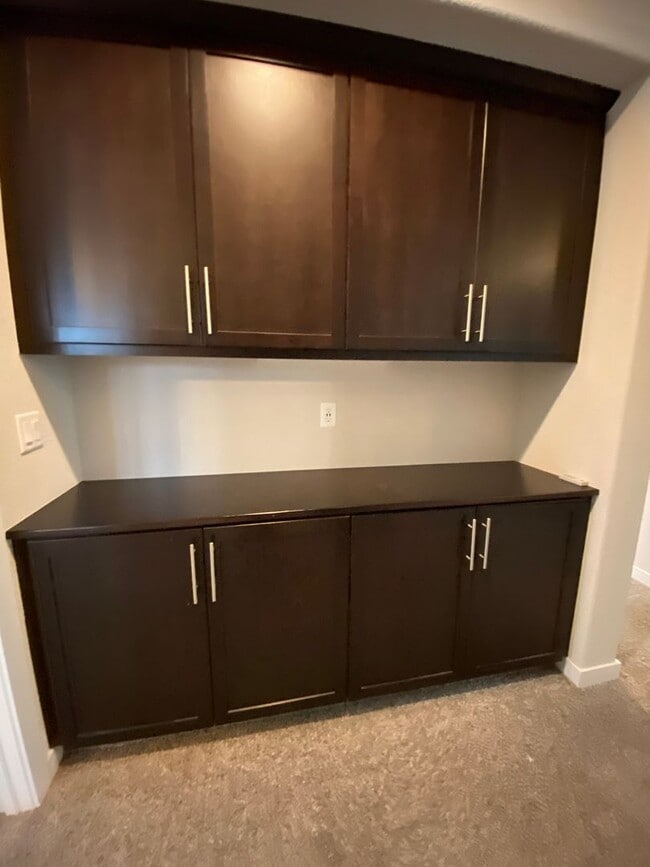Building Photo - 3–4 Bedroom Solar Home in Rocklin – Office + Loft | Available Now