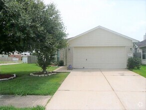 Building Photo - Gorgeous Home!!