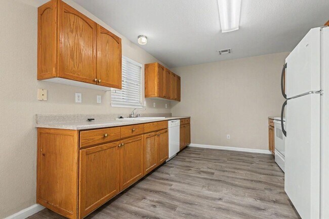 Building Photo - 1081 Jubilee Ct