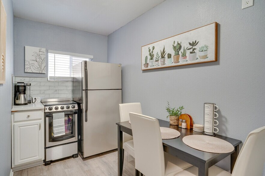 Building Photo - 1519 171st Ave