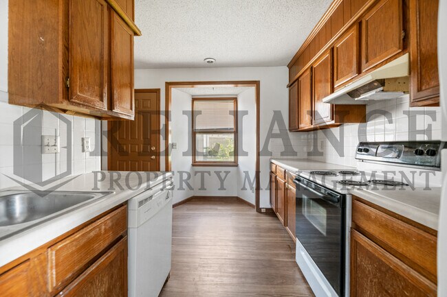 Building Photo - 1763 N Woodrow Ct