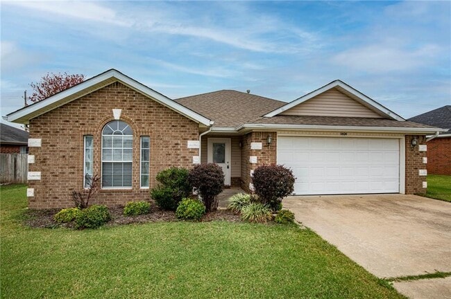 Building Photo - 1604 SW Thorton St