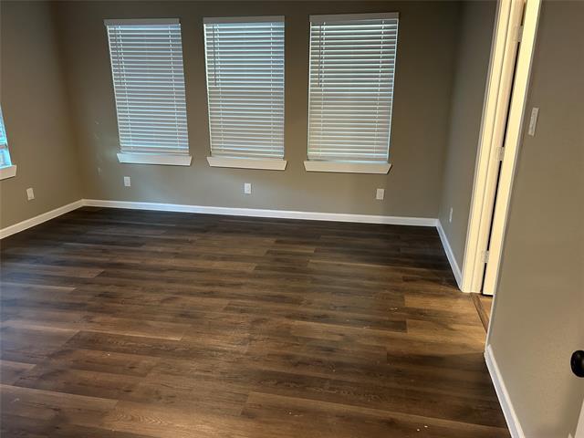 Building Photo - 2815 Hedgerow Dr