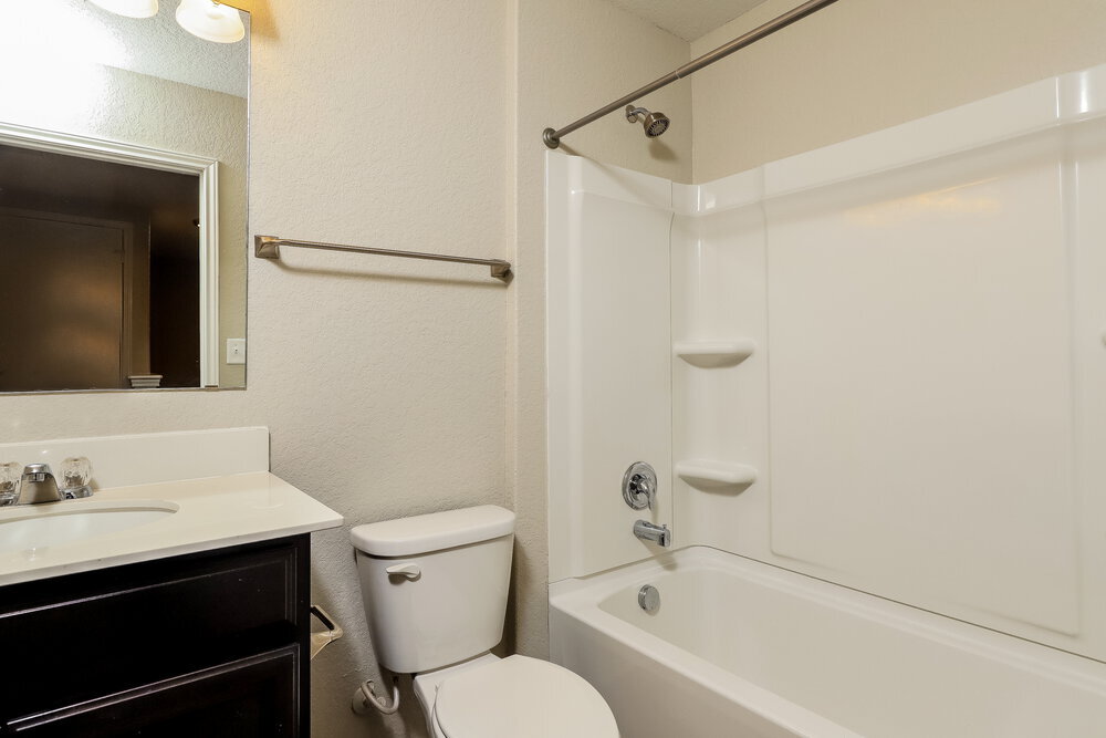 Building Photo - 10210 Castello Cyn