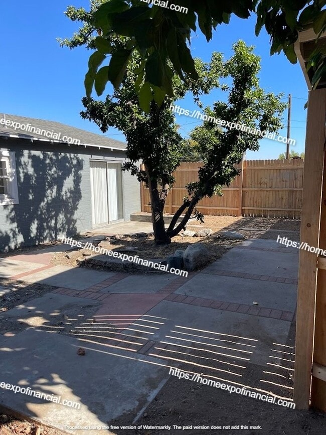 Building Photo - Nice Front House In The City Of San Bernar...