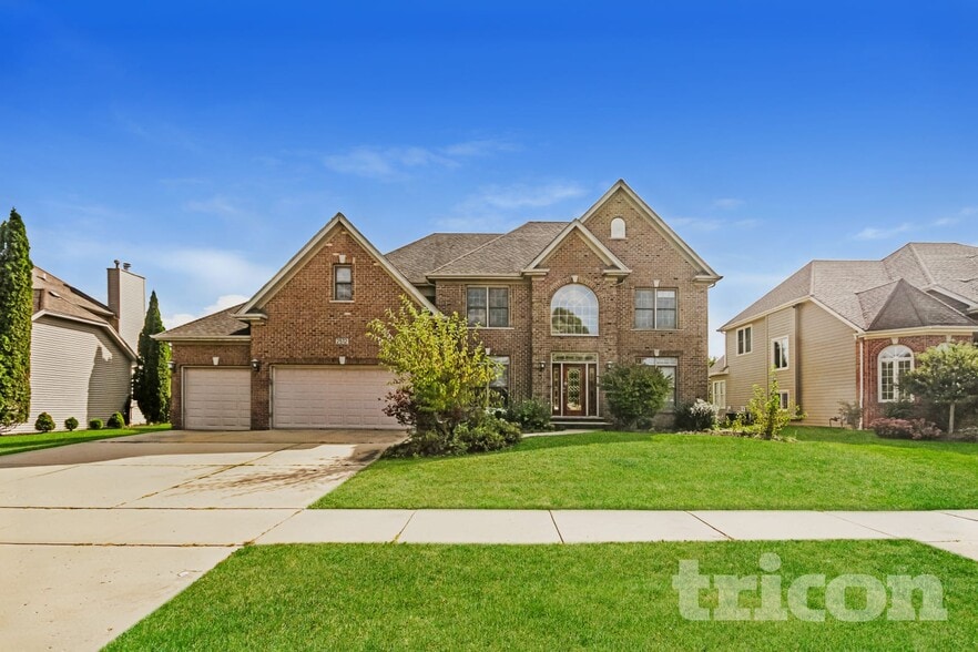 Primary Photo - 2512 Champion Rd