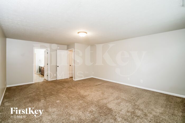 Building Photo - 3119 Hemlock Way
