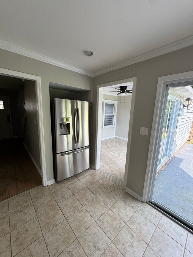 Building Photo - Available Now In Forest Creek