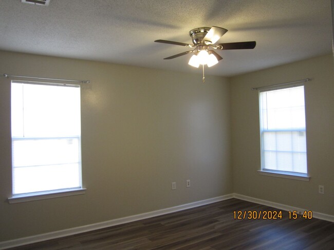 Building Photo - 3BR/1.5BA Single Family Home in Gulfport. ...