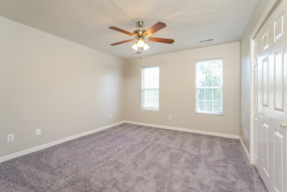 Building Photo - 2263 Briar Glen Rd
