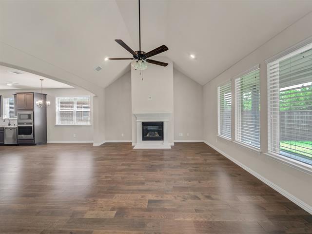 Building Photo - 1516 Fairweather Way