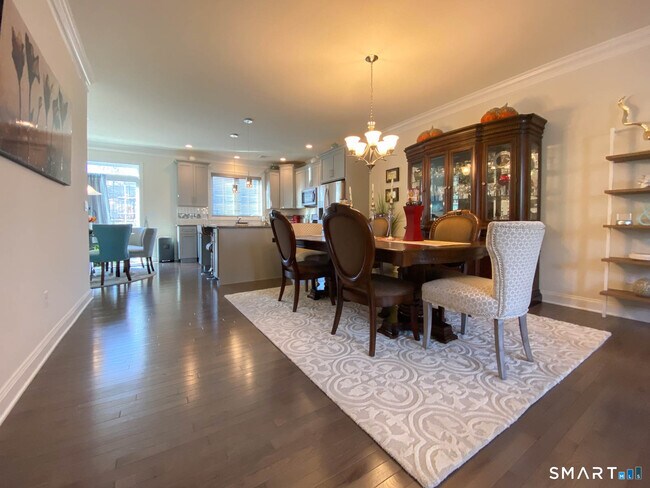 Building Photo - 62 Moorland Dr