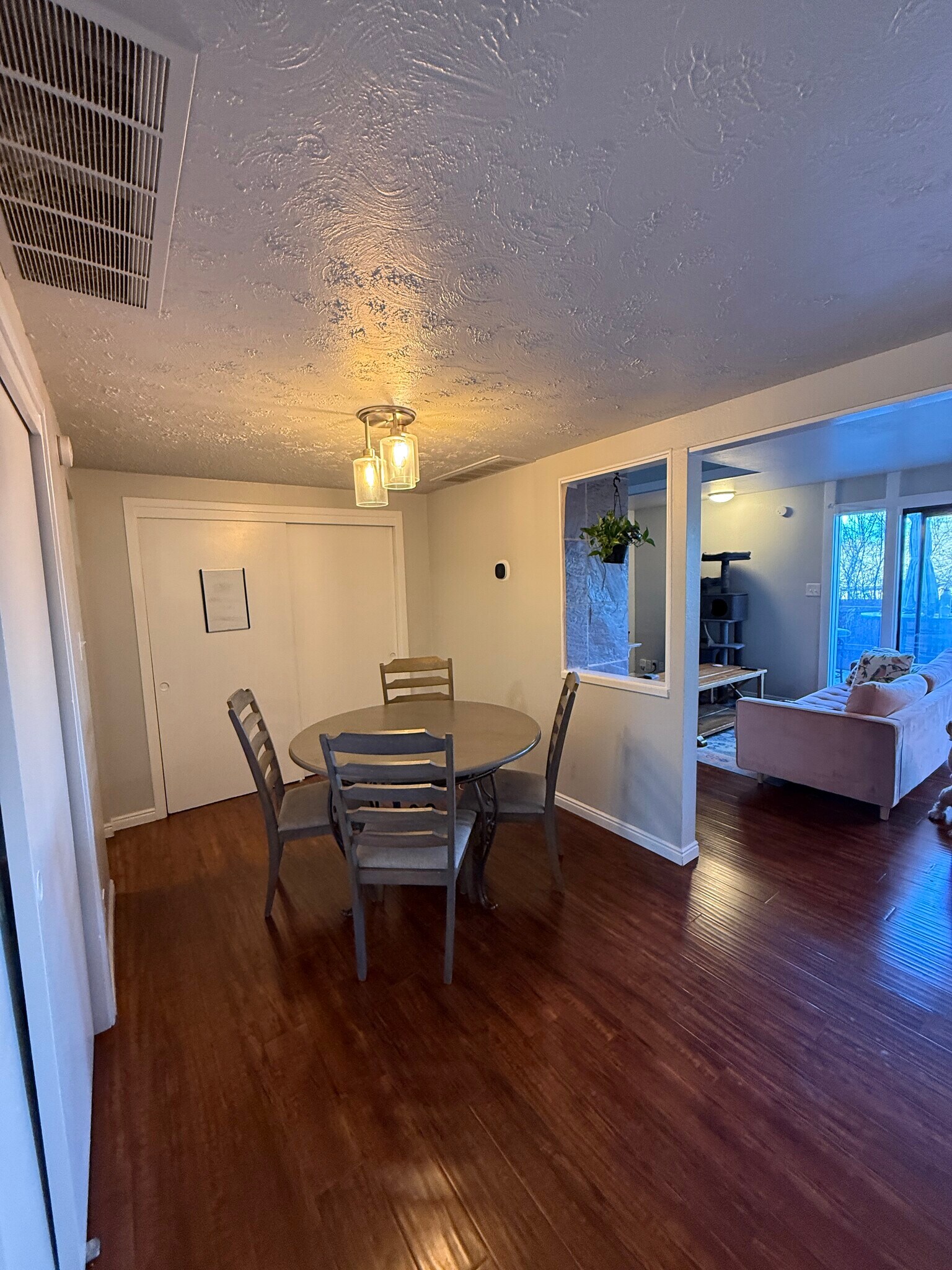 Building Photo - 4169 S Village Ln