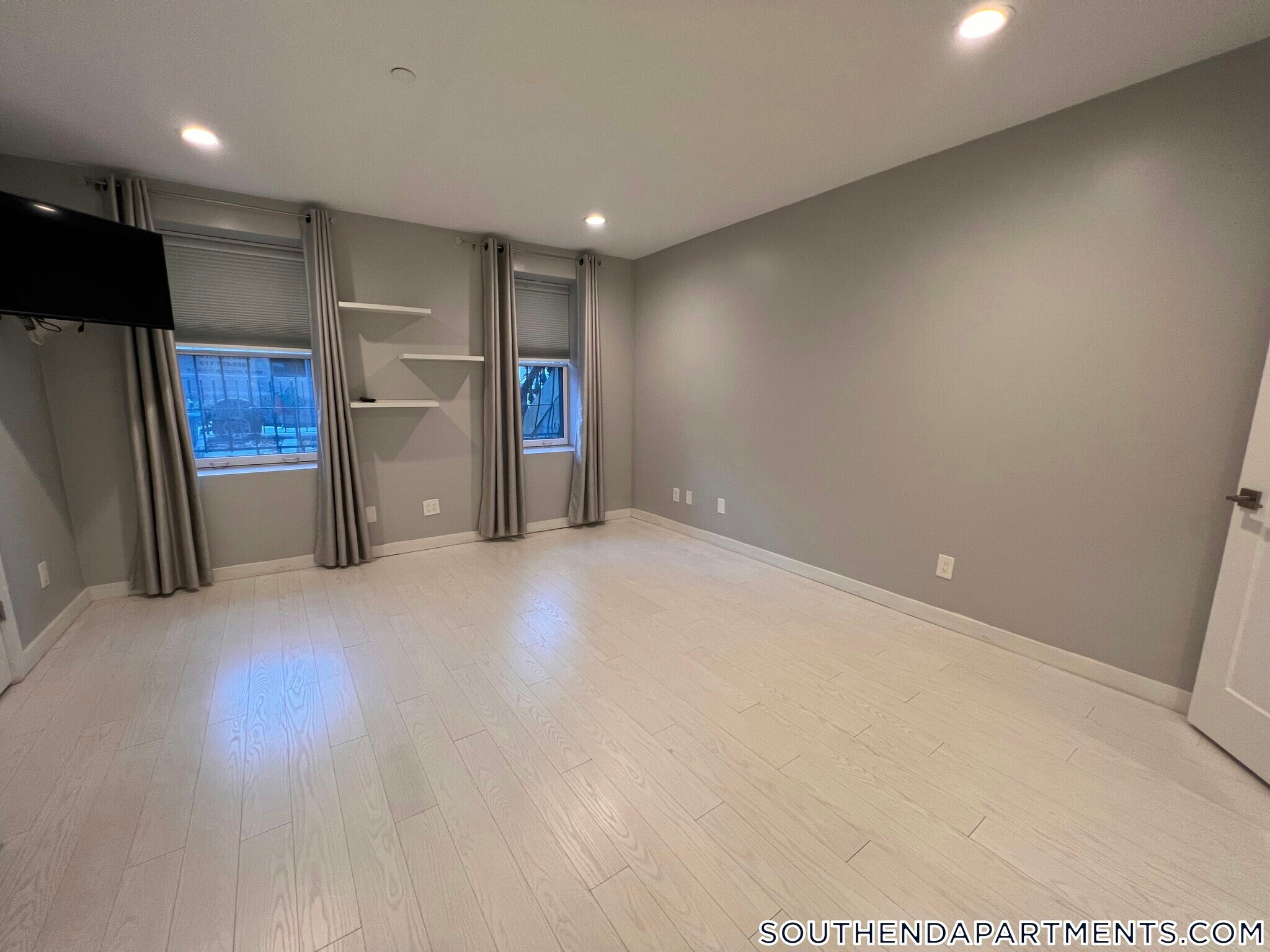 Building Photo - 469 Massachusetts Ave