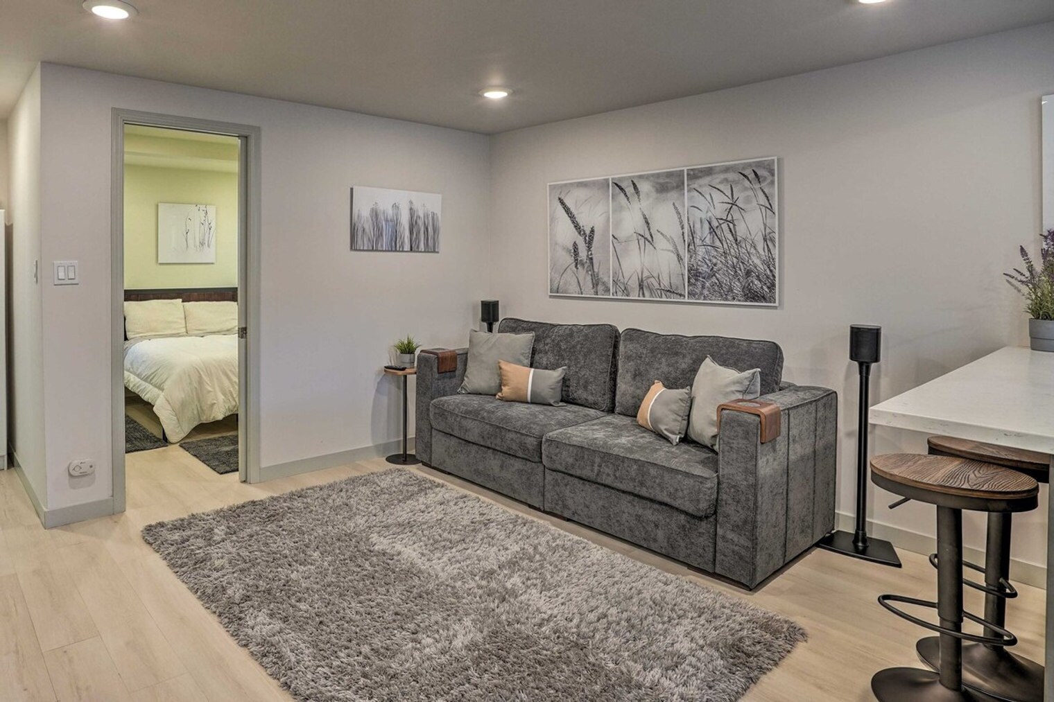 Building Photo - 2715 MacArthur Blvd