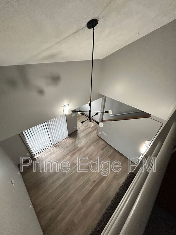 Building Photo - 1701 Ridgehaven Ct