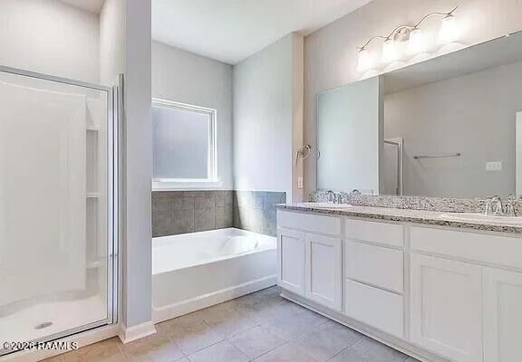 Building Photo - 115 Rue Chateau Royal Dr