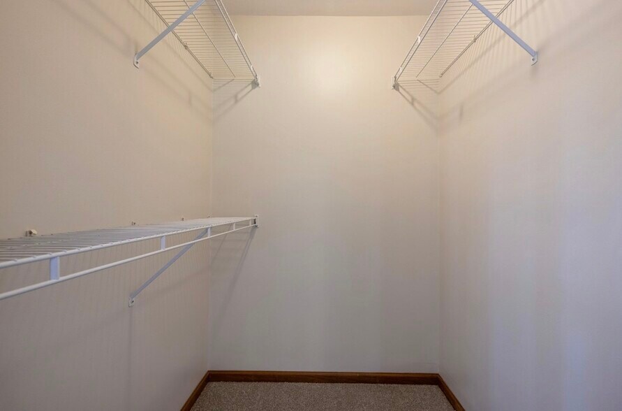 Building Photo - 2424 Dawson Ln