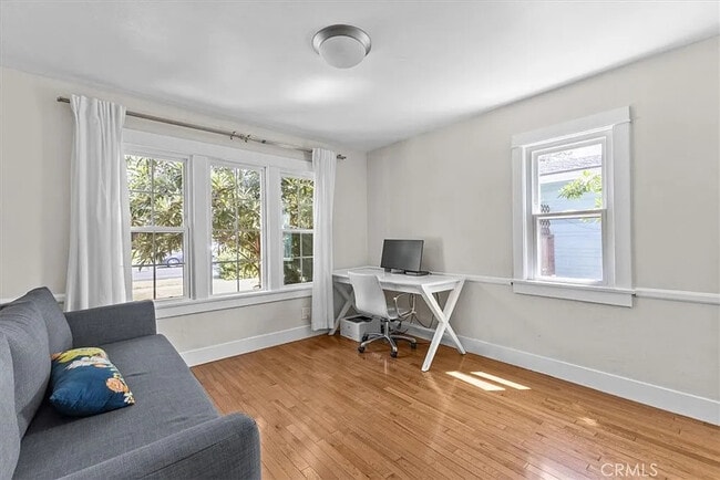 Building Photo - 228 Jacaranda Pl