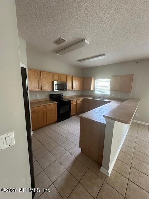 Building Photo - 3790 Pondview St