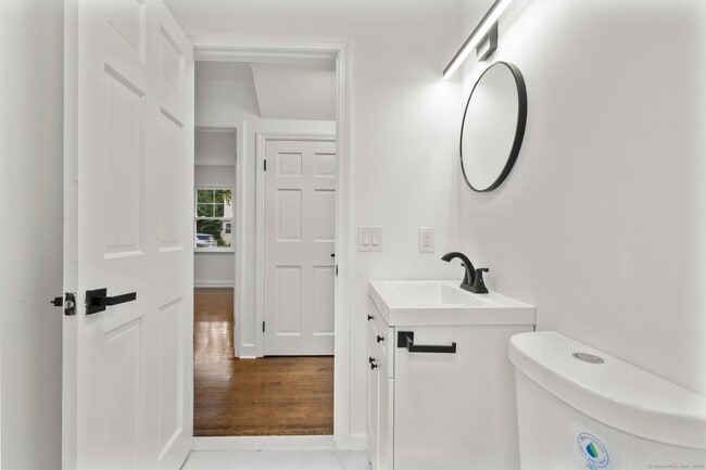 Building Photo - 203 Gorham Ave