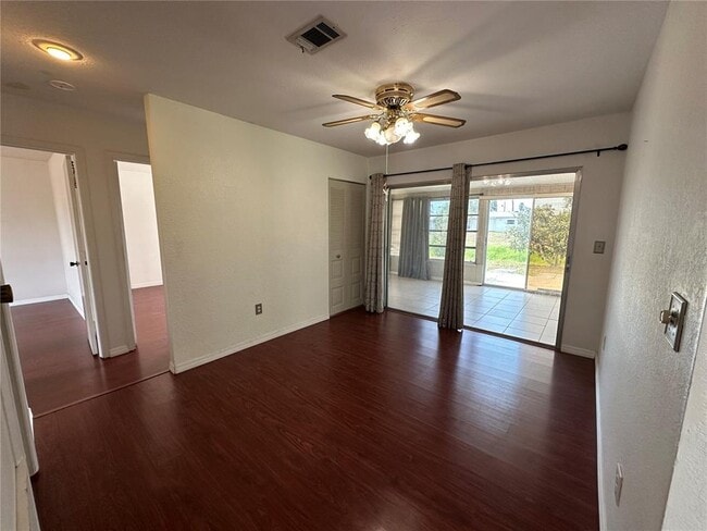 Building Photo - 8575 Alam Ave