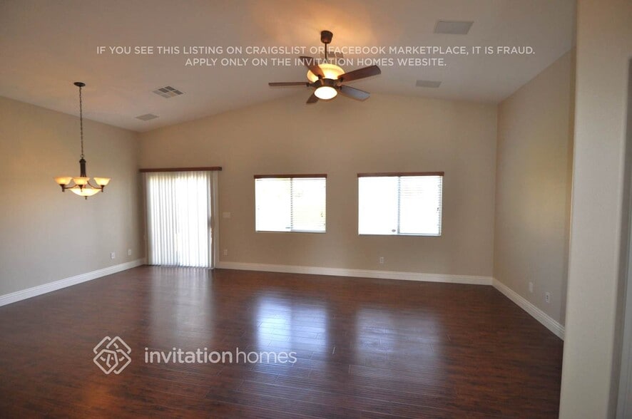 Building Photo - 3412 Mastercraft Ave