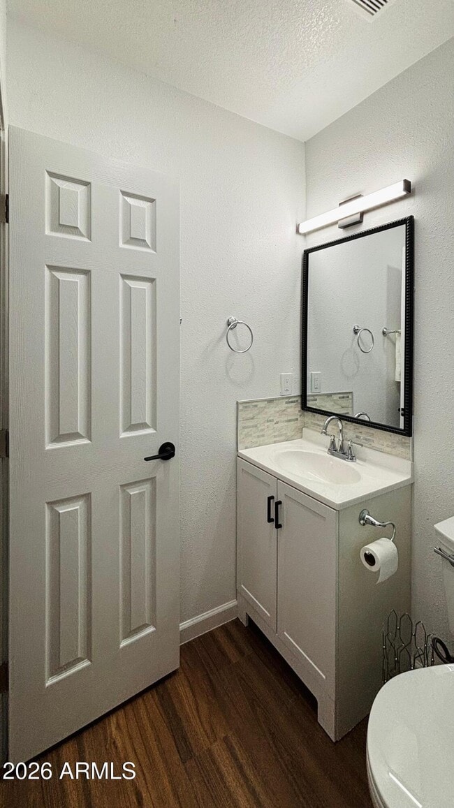 Building Photo - 4607 W Lupine Ave