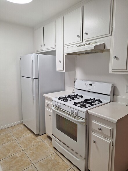 Building Photo - 48 4th St
