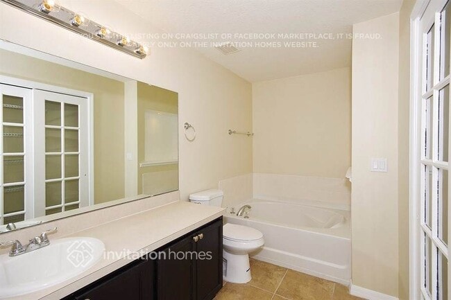 Building Photo - 16951 Sunrise Vista Dr