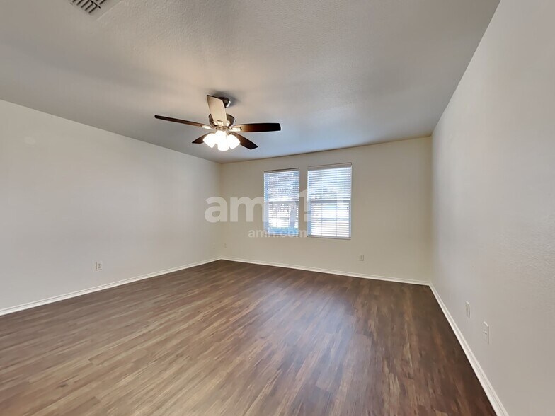 Building Photo - 1246 Yukon Dr